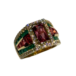 JR0089K - Pinkish-Orange Sapphire, Orange Sapphire, Emerald and Diamond Ring Set in 18K Gold Setting