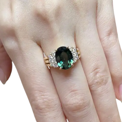 JR0255M - Green Sapphire with Diamond Ring set in 18K Gold Setting