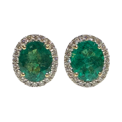 JE0221K - Emerald and Diamond Halo Earrings Set in 18K Gold Setting