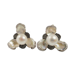 JE0085Q - Fresh Water Pearl & Brown Diamond Earring Set in 18 Karat White Gold Setting