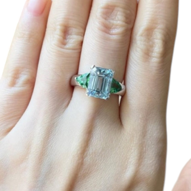 JR0341M - Aquamarine with Tsavorite Ring set in Platinum 900 Setting