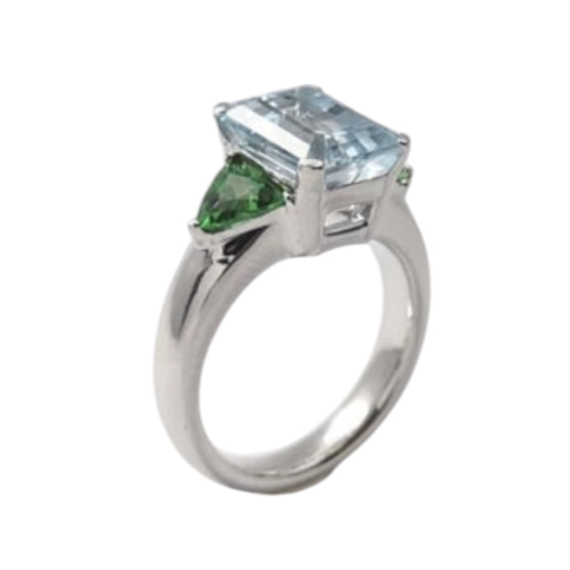 JR0341M - Aquamarine with Tsavorite Ring set in Platinum 900 Setting