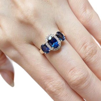 JR0165K - Blue Sapphire with Diamond Ring Set in 18K Gold Setting