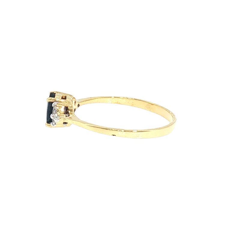 JR0423K - Blue Sapphire with Diamond Ring Set in 18K Gold Setting