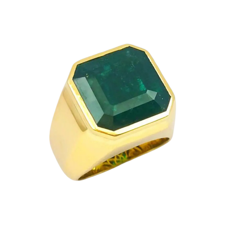 JR0520L - Zambian Emerald Ring set in 18K Gold Setting