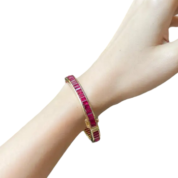 JB13156Z - Ruby Bangle Bracelet set in 18K Gold Setting