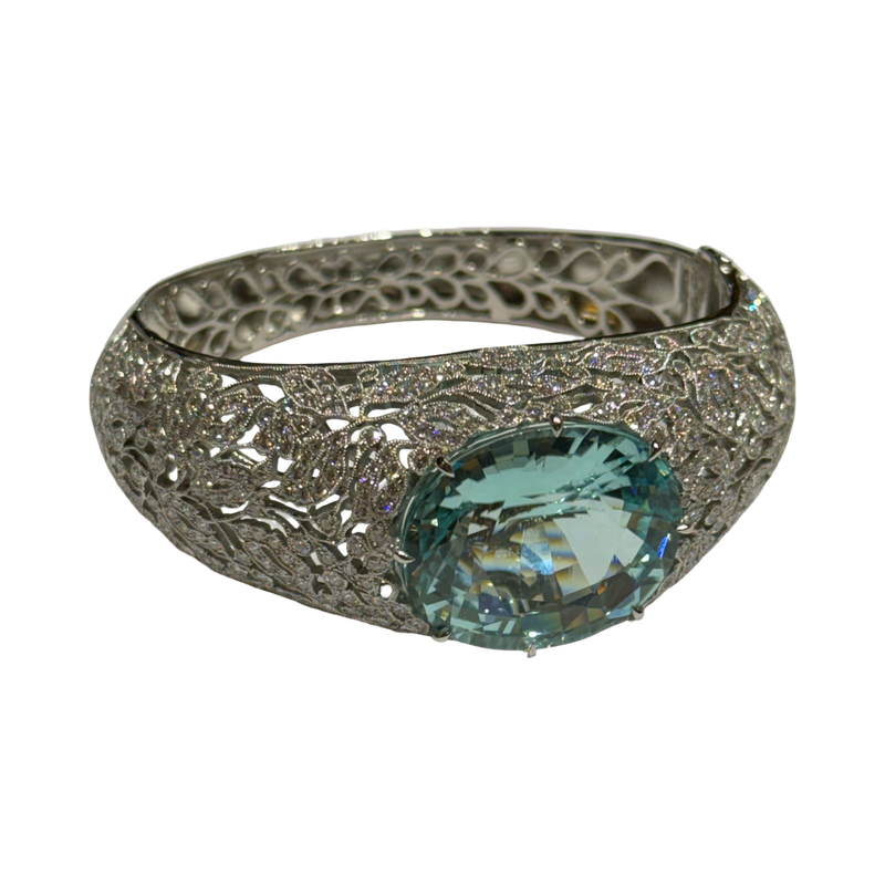 JB0048K - GIA Certified Paraiba Tourmaline with Filigree Diamond Bangle Bracelet in Platinum Setting