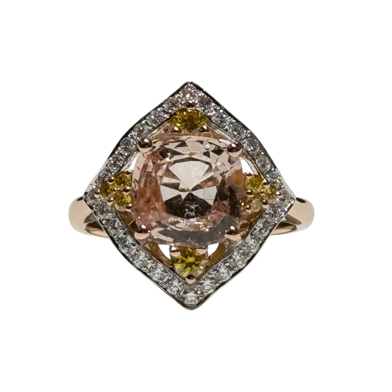 JR0130K - Unheated Pastel Yellow Sapphire with White and Yellow Diamond Ring Set in 18K Gold Setting