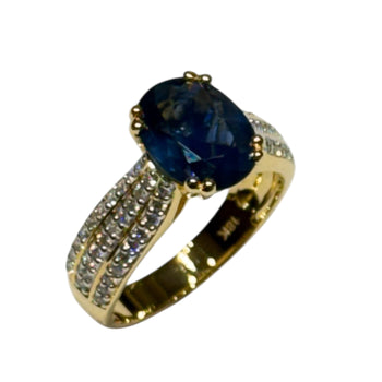 JR0249K - Blue Sapphire with Diamond Ring Set in 18K Gold Setting