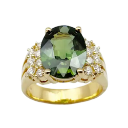 JR0255M - Green Sapphire with Diamond Ring set in 18K Gold Setting