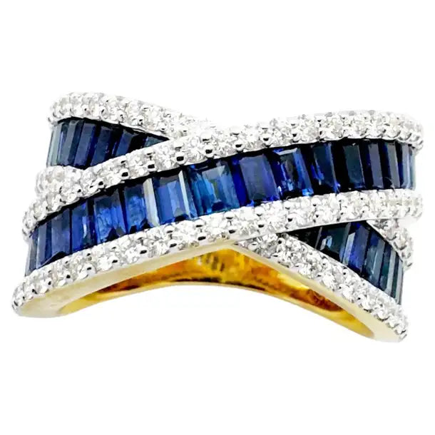 JR0685L - Blue Sapphire with Diamond Ring set in 18K Gold Setting