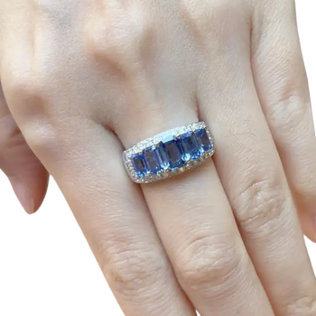 JR0032K - Blue Sapphire with Diamond Ring set in 18K White Gold Setting