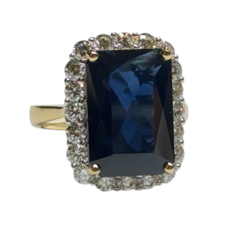 JR0289K - Emerald Cut Blue Sapphire with Diamond Ring set in 18K Gold Setting