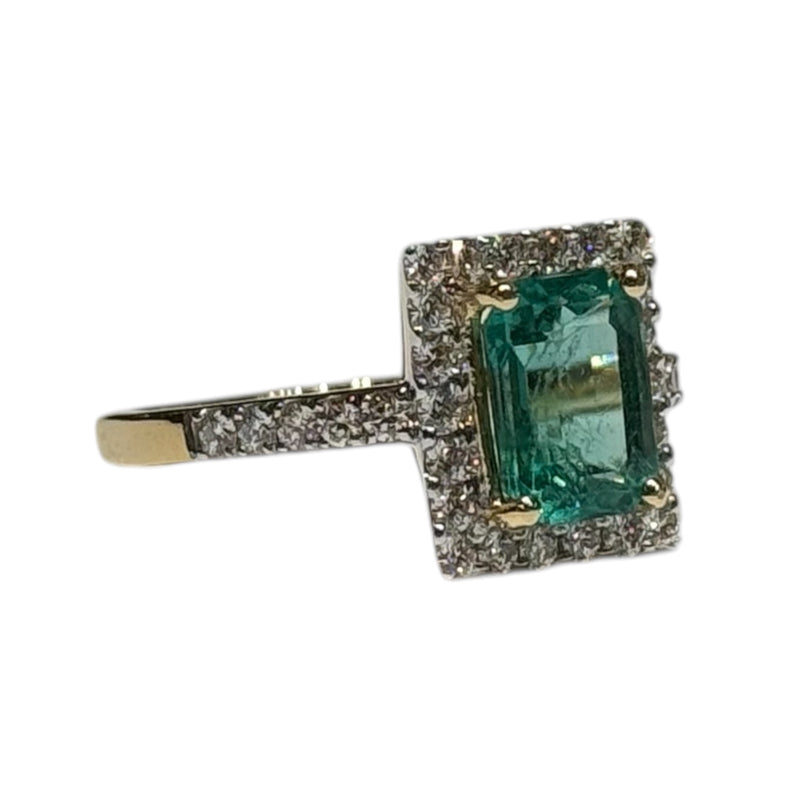 JR0293K - Emerald with Halo Diamond Ring Set in 18K Gold Setting