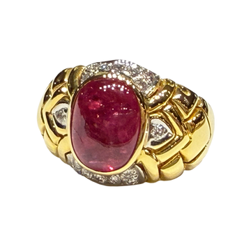 JR0538MK - Cabuchon Ruby and Diamond Ring Set in 18K Gold Setting