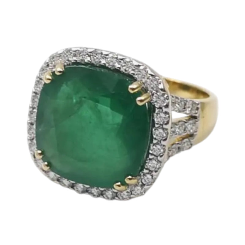 JR0222L - Zambian Emerald with Diamond Ring set in 18K Gold Setting