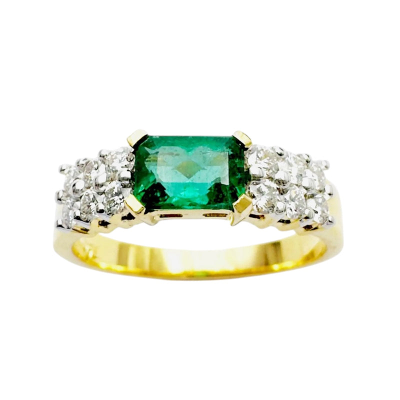 JR0273L - Emerald with Diamond Ring set in 18K Gold Setting