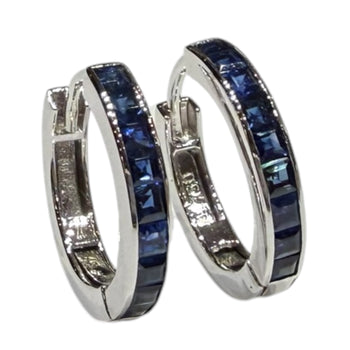 JE0253K - Blue Sapphire Hoop Earrings Set in 18K White Gold Setting