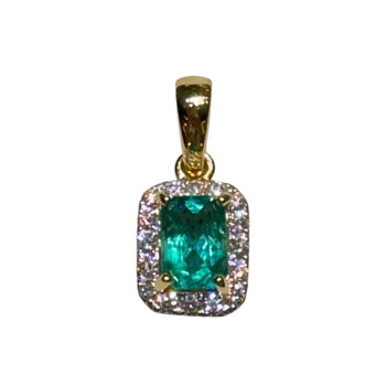 JP0094K - Emerald with Diamond Pendant Set in 18K Gold Setting