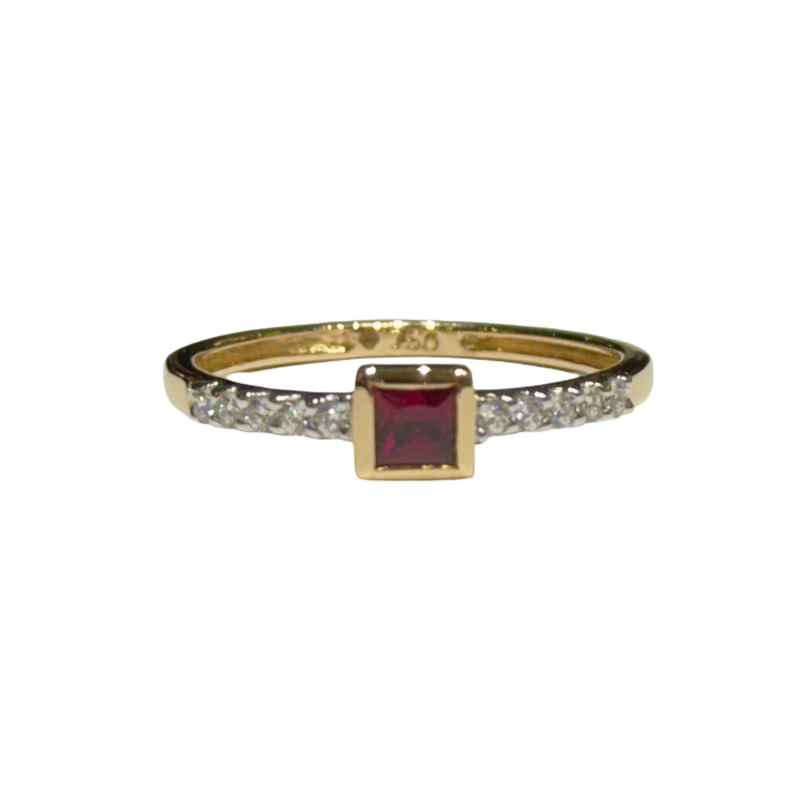 JR0386K - Ruby with Diamond Ring Set in 18K Gold Setting