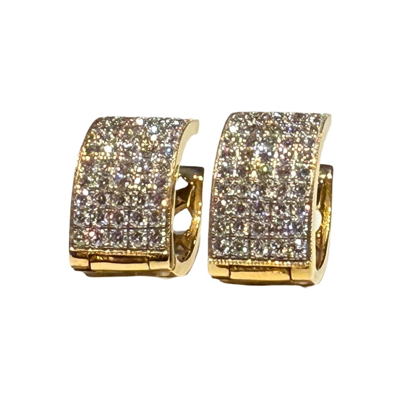 JE0239QK - Diamond Pave Earrings Set in 18K Gold Setting