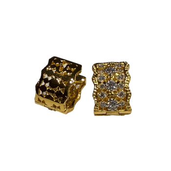 JE0285K - Diamond Filigree Huggie Earrings Set in 18K Gold Setting