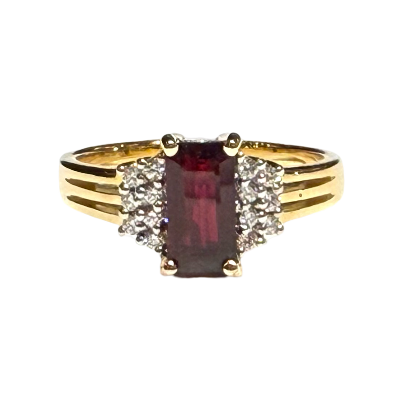 JR0404K - GIA Certified Ruby with Diamond Ring Set in 18K Gold Setting