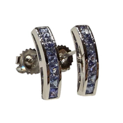 JEC7674K - Tanzanite Earrings Set in 18K Gold Setting