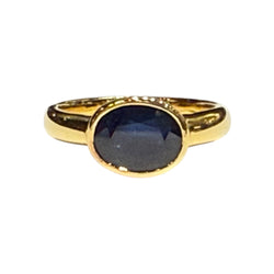 JR0403RK - Blue Sapphire Ring Set in 18K Gold Setting