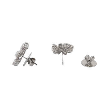 JE0057L - Diamond Earrings set in 18K White Gold Setting