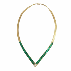 JN0027YK - Emerald with Diamond Necklace Set in 18 Karat Gold Setting