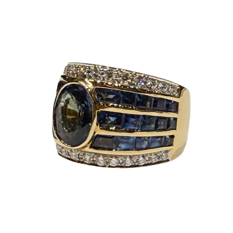 JR0451K - Blue Sapphire with Diamond Ring Set in 18K Gold Setting