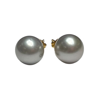 JE0302K - South Sea Pearl Stud Earrings Set in 18K Gold Setting