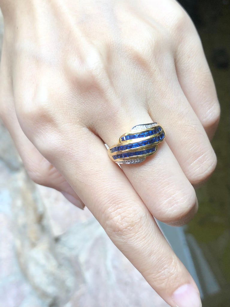 SJ1170 - Blue Sapphire with Diamond Ring Set in 18 Karat Gold Settings