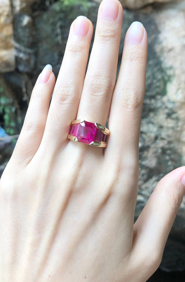 JR0149P - Emerald Cut Ruby Ring Set in 18 Karat Gold Settings