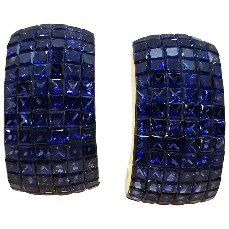 SJ2010 - Blue Sapphire Earrings Set in 18 Karat Gold Settings