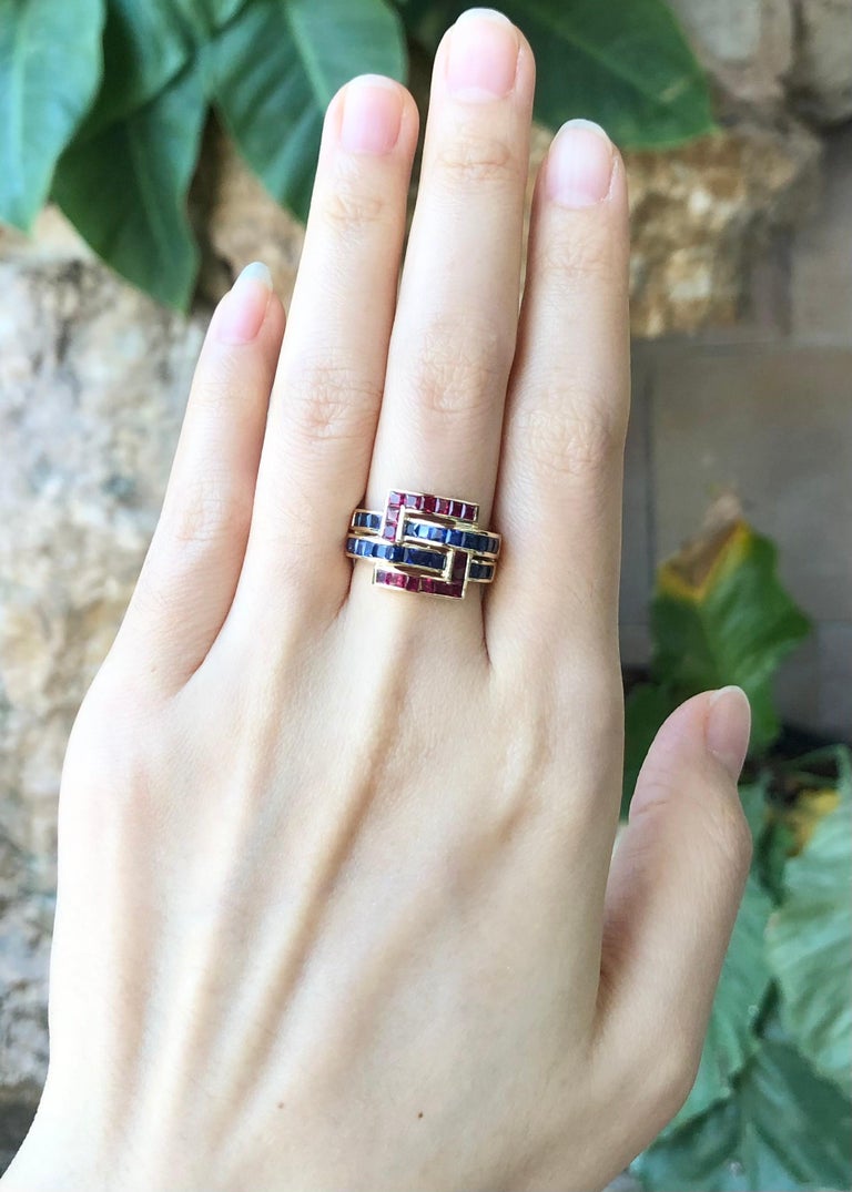 SJ3143 - Blue Sapphire and Ruby Ring Set in 18 Karat Gold Settings