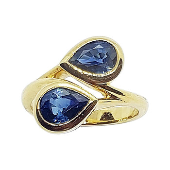 SJ1888 - Blue Sapphire Ring Set in 18 Karat Gold Settings