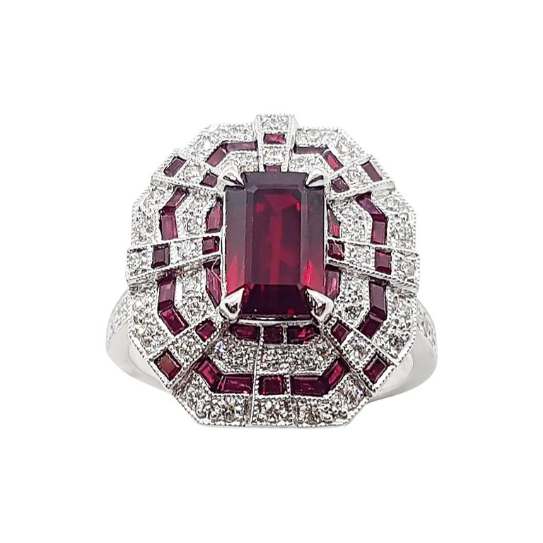 SJ1546 - Ruby with Diamond Ring Set in 18 Karat White Gold Settings