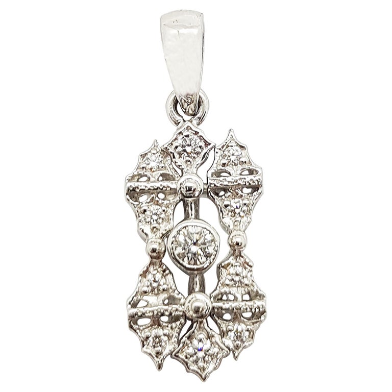 SJ1854 - Diamond Pendant Set in 18 Karat White Gold Settings