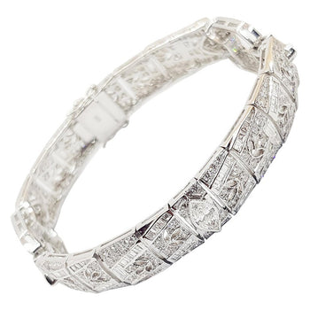 SJ1431 - Diamond Bracelet Set in 18 Karat White Gold Settings