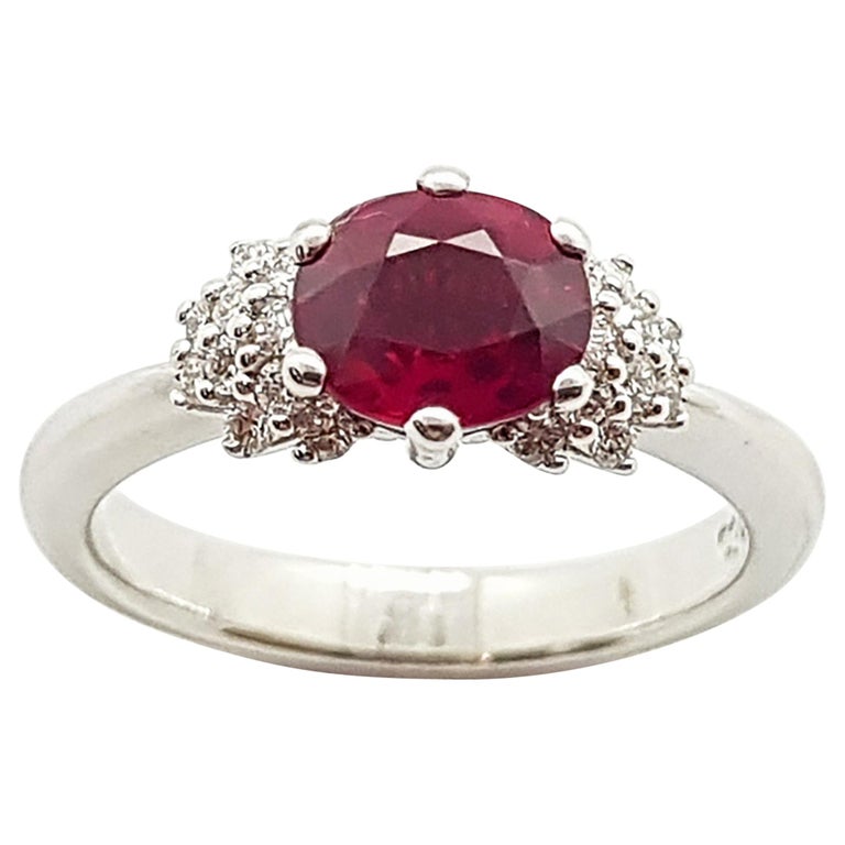 SJ1506 - Certified Burmese Ruby with Diamond Ring Set in 18 Karat White Gold