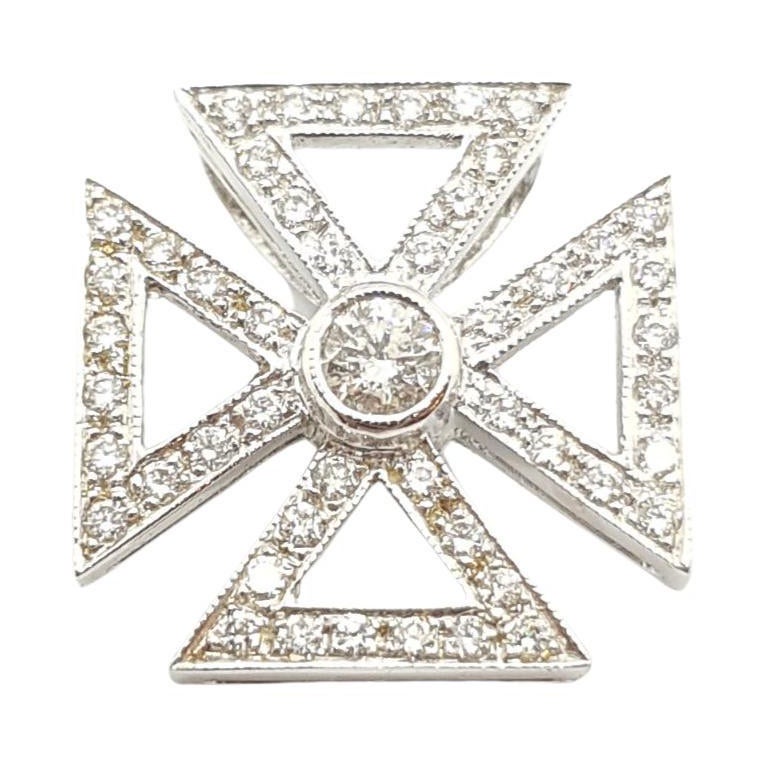 SJ1191 - Diamond Pendant Set in 18 Karat White Gold Settings