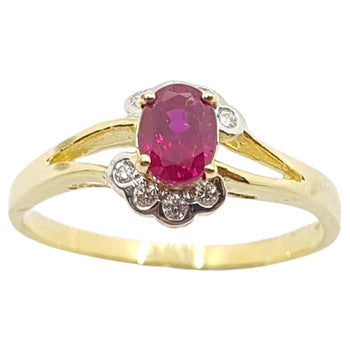 JR0520R - Ruby & Diamond Ring Set in 18 Karat Gold Setting