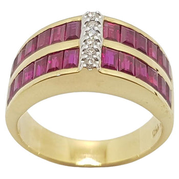 JR0540U - Ruby & Diamond Ring Set in 18 Karat Gold Setting