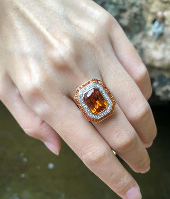 JRA2155 - Yellow Sapphire and Diamond Ring Set in 18 Karat Gold Settings