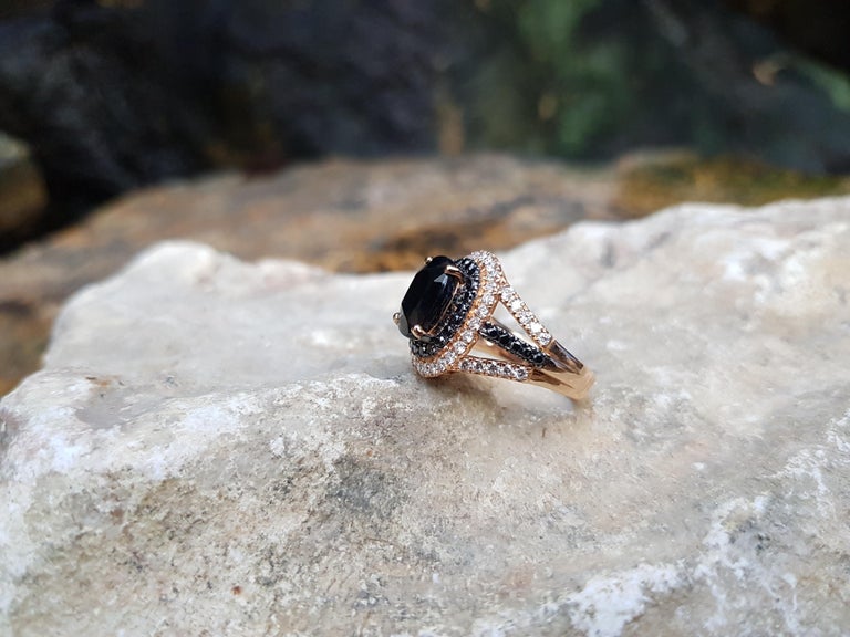 SJ6025 - Black Sapphire with Black Diamond and Diamond Rings Set in 18 Karat Rose Gold