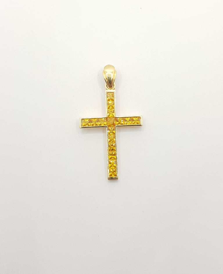 JP2620C - Yellow Sapphire Cross Pendant Set in 18 Karat Gold Setting