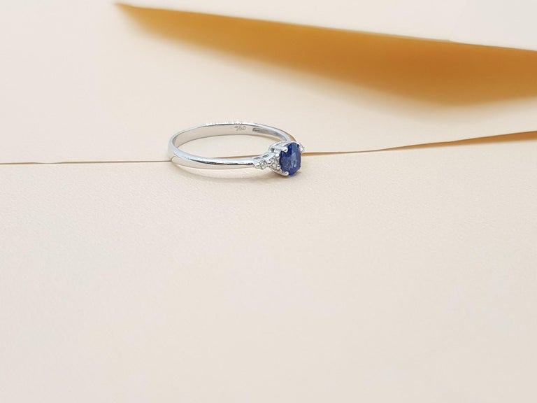 SJ2666 - Blue Sapphire with Diamond Ring Set in 18 Karat White Gold Settings