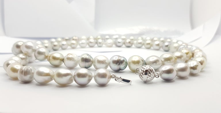 SJ2665 - South Sea Pearl Opera Necklace with 18 Karat White Gold Clasp
